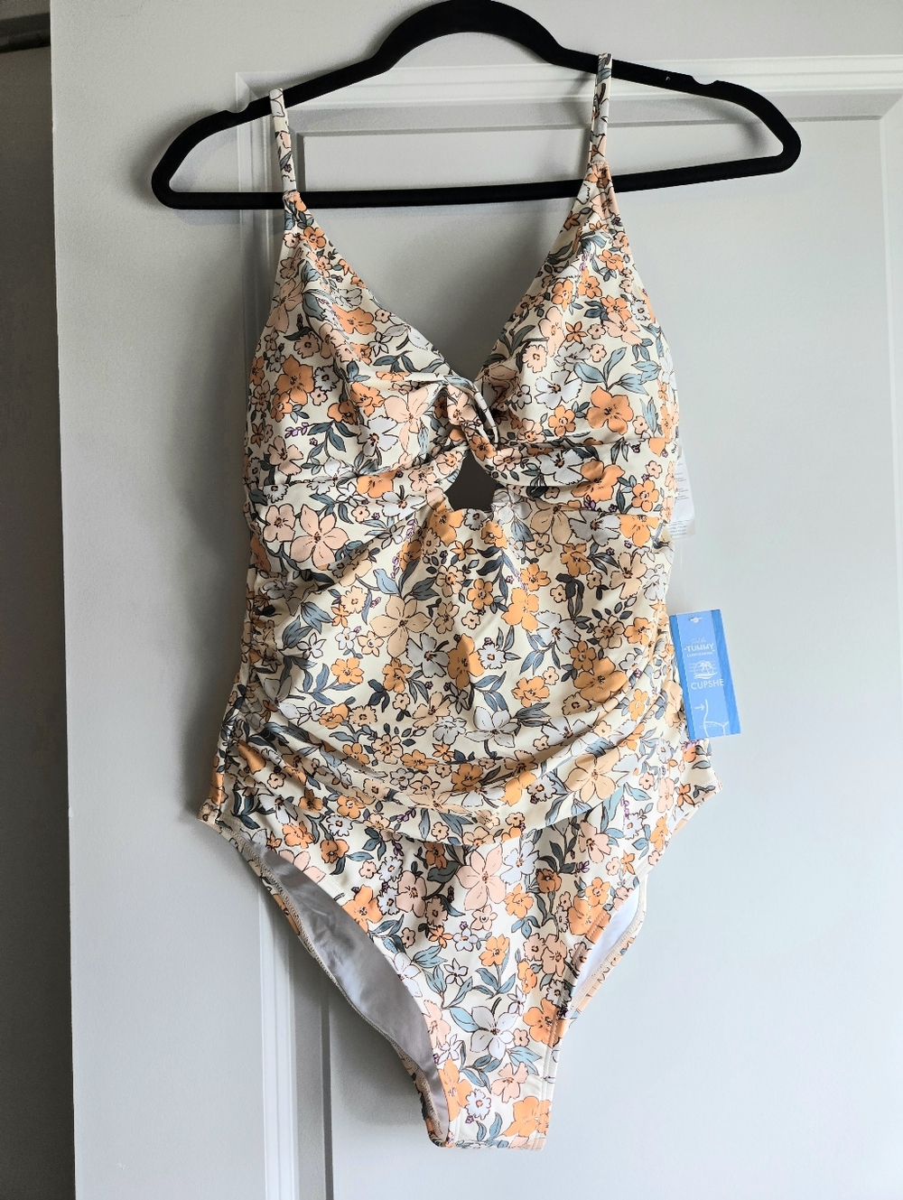 Cupshe Swimsuit Floral Size Large
